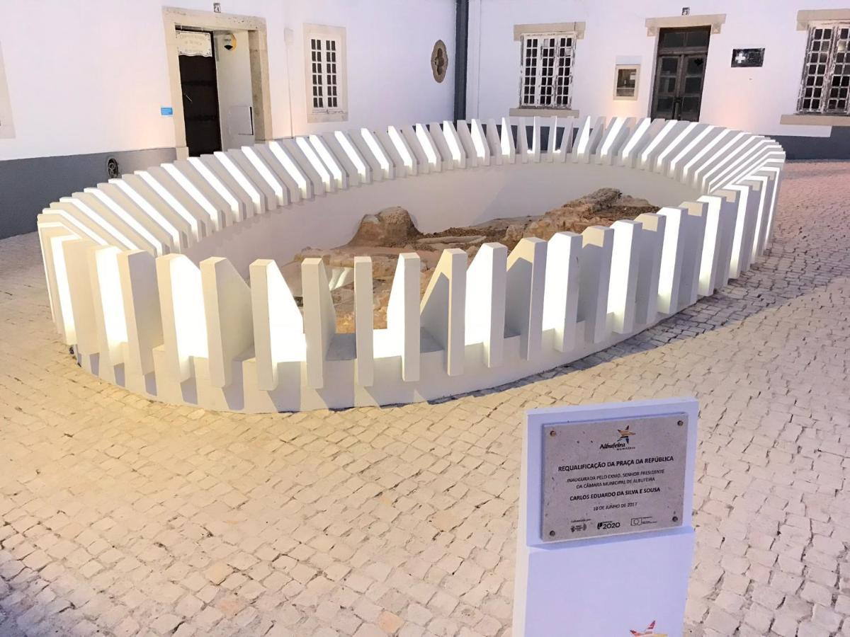 Casa "Os Amados" Apartment Albufeira Luaran gambar